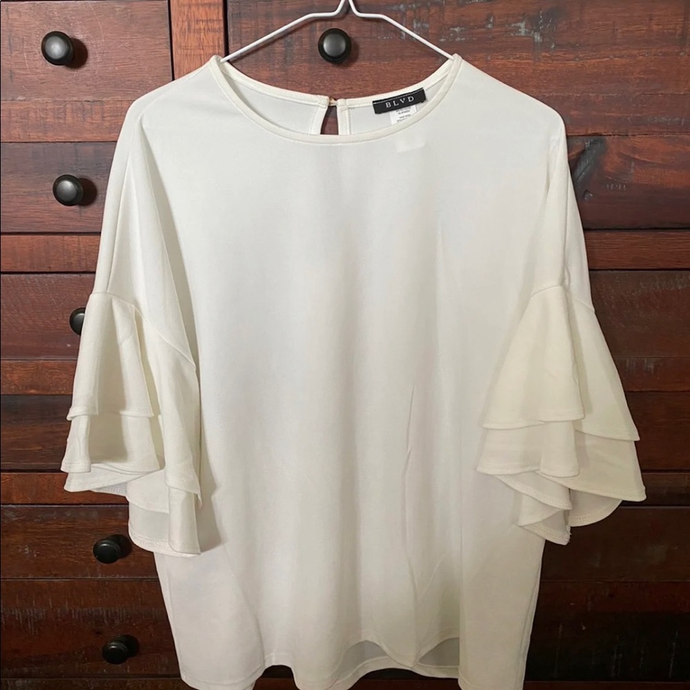 BLVD White Roundneck Ruffle Sleeve Top